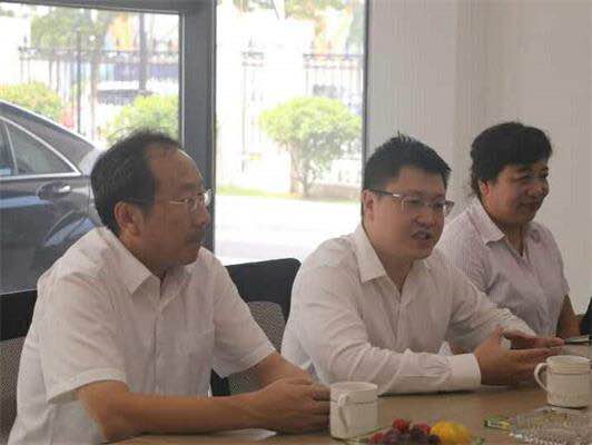 徐州市工商银行行长到乐鱼·（中国区）体育官方网站-Leyu Sports
交流